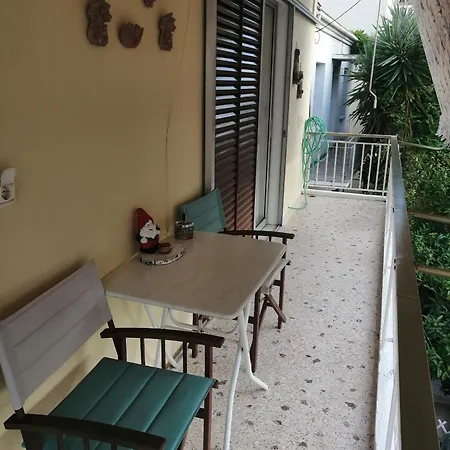 Dandelions Apartment Diakopto